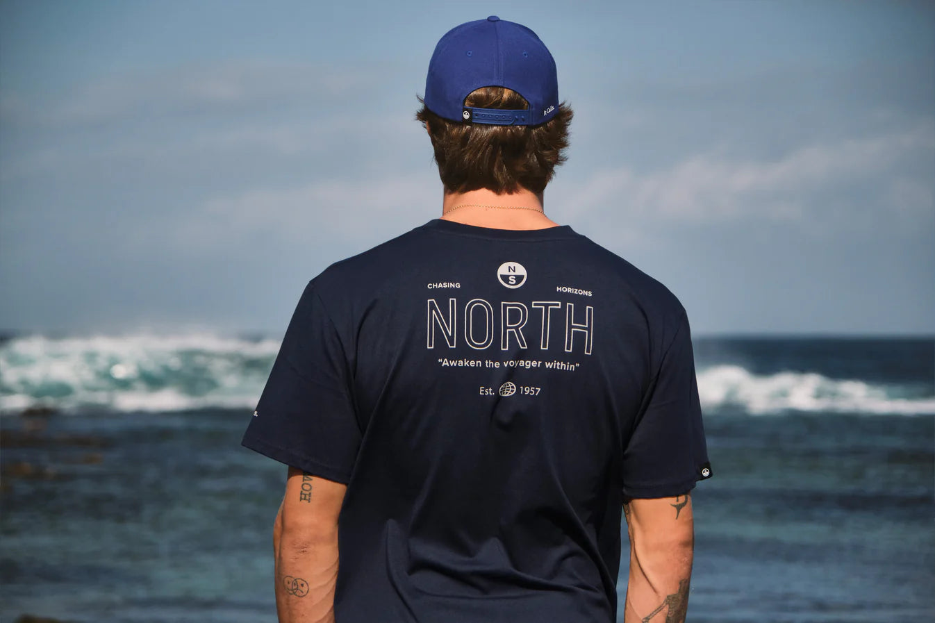 VOYAGER TEE