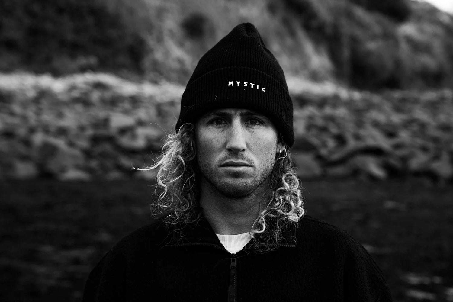 THE LOGO BEANIE